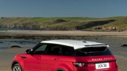 Land Rover Evoque - wersja 5-drzwiowa - widok z tyłu
