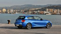 BMW M135i - prawy bok