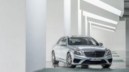 Mercedes S 63 AMG W222 (2014) - widok z przodu