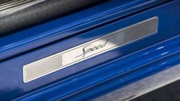 Bentley Mulsanne Speed (2015) - listwa progowa z tyłu