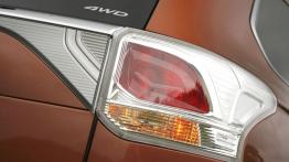 Mitsubishi Outlander III - prawy tylny reflektor - wyłączony