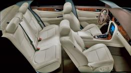 Jaguar XJ 6 - widok ogólny wnętrza z przodu