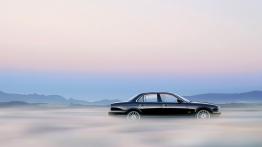 Jaguar XJ 6 - prawy bok