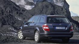 Mercedes Klasa C 2007 Kombi - widok z tyłu