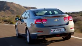 Chevrolet Malibu 2013 - widok z tyłu