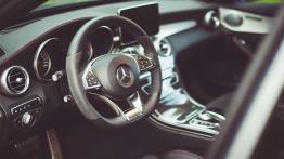 Mercedes C450 AMG Sport - mocny śpioch