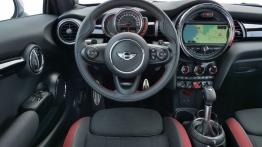 Mini John Cooper Works 2015 - kokpit