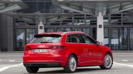 Audi A3 III Sportback e-tron (2013) - widok z tyłu