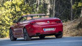 BMW 650i Cabrio F12 Facelifting (2015) - widok z tyłu
