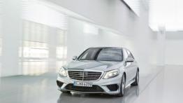 Mercedes S 63 AMG W222 (2014) - widok z przodu