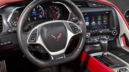 Chevrolet Corvette C7 Z06 Coupe (2015) - kokpit