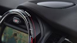 Mini John Cooper Works 2015 - deska rozdzielcza