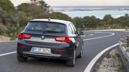 BMW 120d xDrive F20 Facelifting (2015) - widok z tyłu
