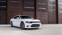 Dodge Charger SRT Hellcat (2015) - widok z przodu