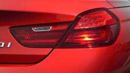 BMW 650i Cabrio F12 Facelifting (2015) - prawy tylny reflektor - wyłączony