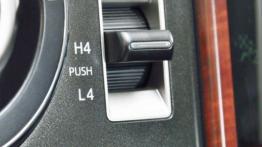Toyota Land Cruiser 2.8 D-4D (2016) - panel sterowania napędem 4x4