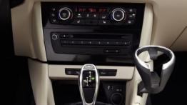 BMW X1 Facelifting - konsola środkowa