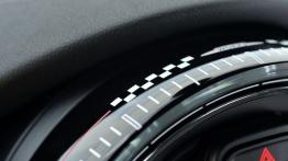 Mini John Cooper Works 2015 - deska rozdzielcza