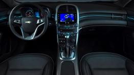 Chevrolet Malibu 2013 - pełny panel przedni