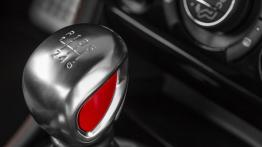 Peugeot RCZ R (2013) - skrzynia biegów