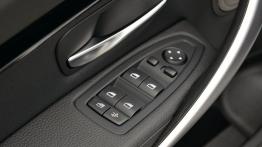 BMW 335i Gran Turismo M Sport Package (2014) - sterowanie w drzwiach