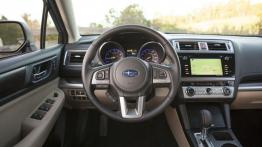 Subaru Legacy VI (2015) - kokpit