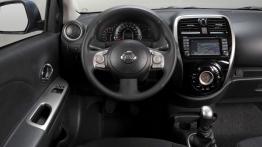 Nissan Micra K13 Facelifting (2013) - kokpit