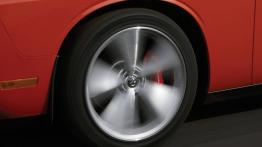 Dodge Challenger SRT8 - koło
