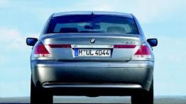 BMW Seria 7 - widok z tyłu
