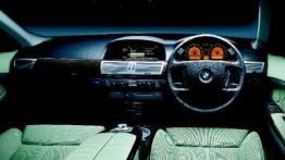 BMW Seria 7 - pełny panel przedni