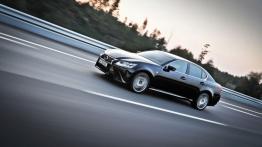 Lexus GS IV 450h F-Sport (2012) - lewy bok
