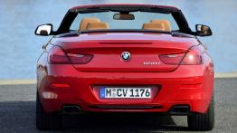BMW 650i Cabrio F12 Facelifting (2015) - widok z tyłu