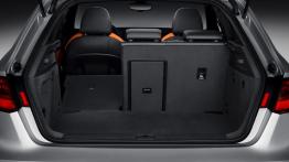 Audi A3 III Sportback - tylna kanapa złożona, widok z bagażnika