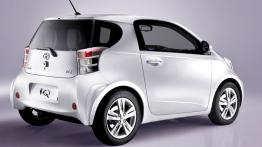 Toyota iQ - widok z tyłu