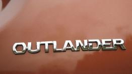 Mitsubishi Outlander III - emblemat