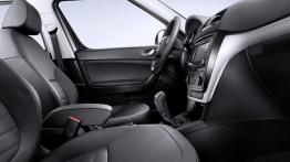 Skoda Yeti 2011 - widok ogólny wnętrza z przodu