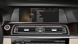 BMW serii 5 ActiveHybrid - deska rozdzielcza