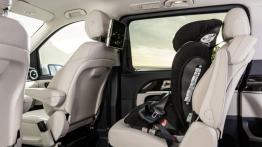 Mercedes klasy V (2014) - widok ogólny wnętrza