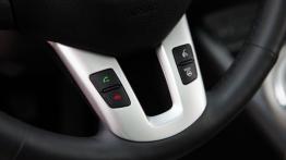 Kia Sportage III Facelifting (2014) - sterowanie w kierownicy