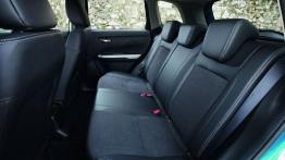 Suzuki Vitara 2015 - tylna kanapa