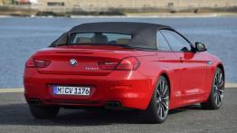 BMW 650i Cabrio F12 Facelifting (2015) - widok z tyłu