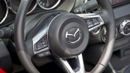 Mazda MX-5 IV Soul Red (2015) - kierownica
