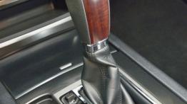 Toyota Land Cruiser 2.8 D-4D (2016) - dźwignia zmiany biegów