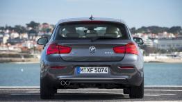 BMW 120d xDrive F20 Facelifting (2015) - widok z tyłu