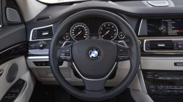 BMW serii 5 Gran Turismo F07 Facelifting (2014) - kierownica