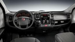 Fiat Ducato III Facelifting Furgon (2014) - pełny panel przedni