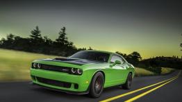 Dodge Challenger SRT Hellcat (2015) - lewy bok