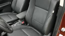 Mitsubishi Outlander III - fotel kierowcy, widok z przodu