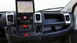 Fiat Ducato III Facelifting Furgon (2014) - deska rozdzielcza