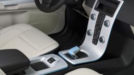 Volvo C30 Electric - tunel środkowy między fotelami